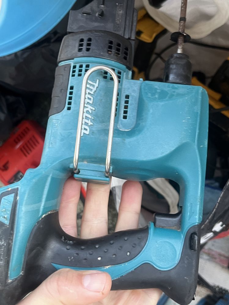 Makita DFR550 masina insurubat