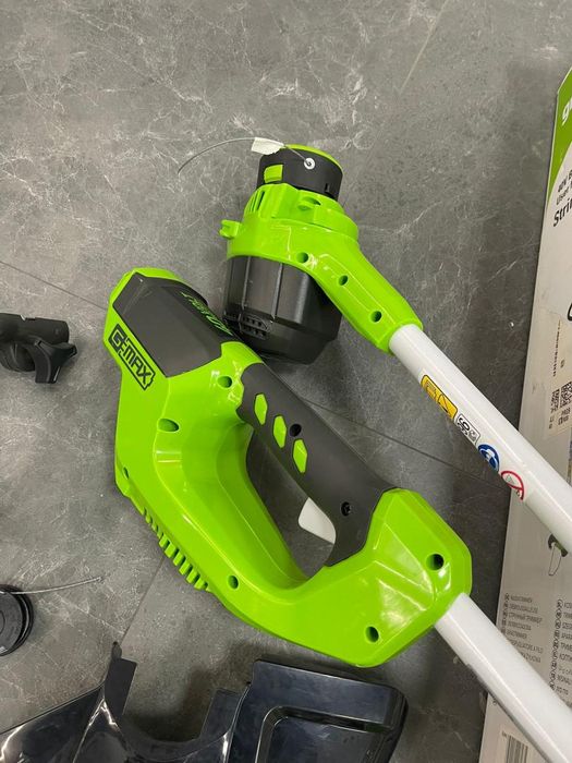 Motocoasa Greenworks 40V G40LT - -A-