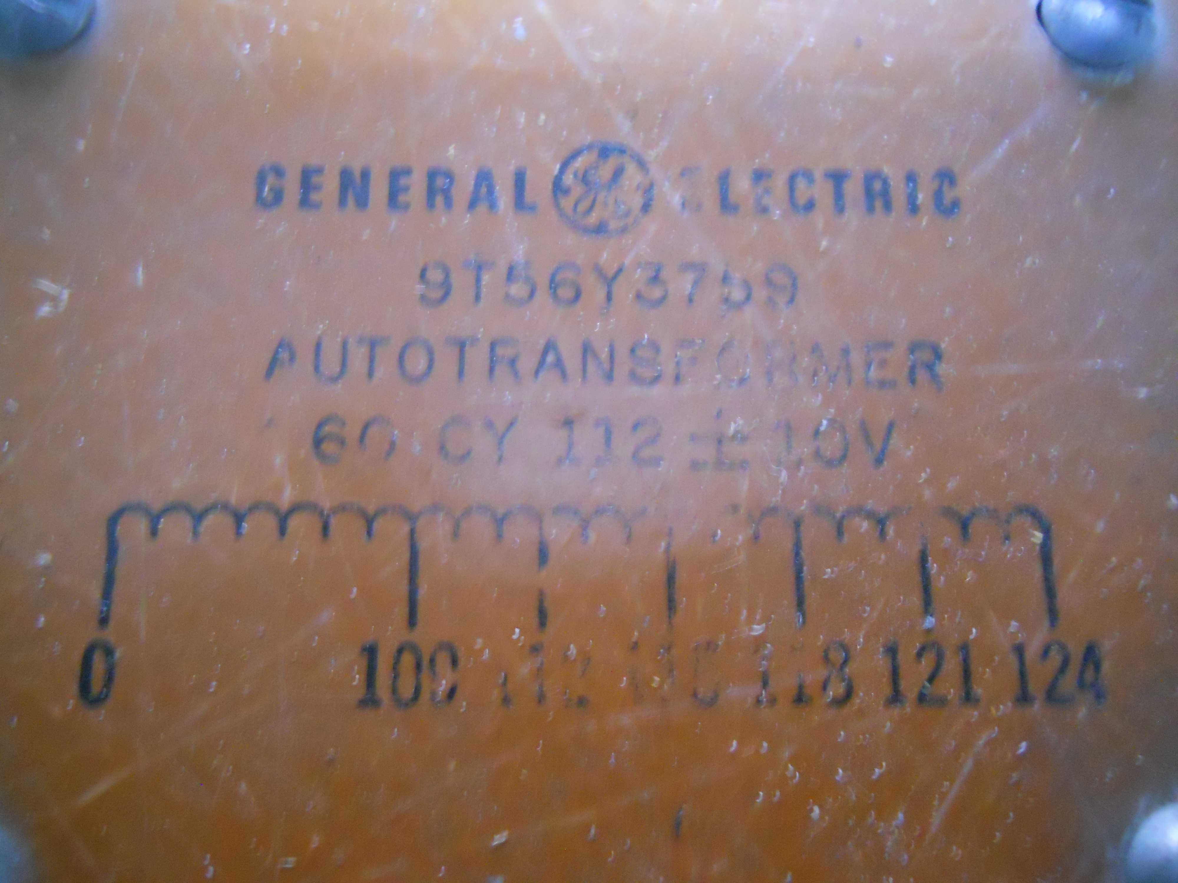 Autotransformator vintage General Electric 9T56Y3759  120 V