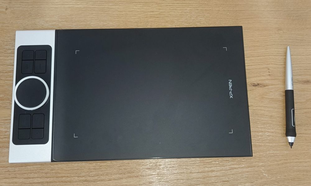 Tabletă grafică XP-Pen Deco Pro SW – stare excelentă, cu stylus și cab