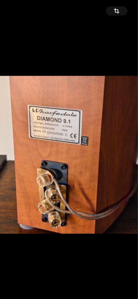 Tонколони Wharfeldale Diamond 9.1 Bookshelf