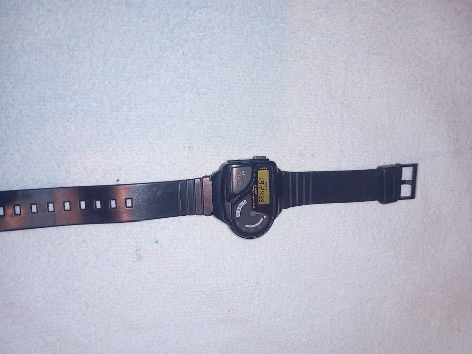 Vând cas casio 766 WM-11