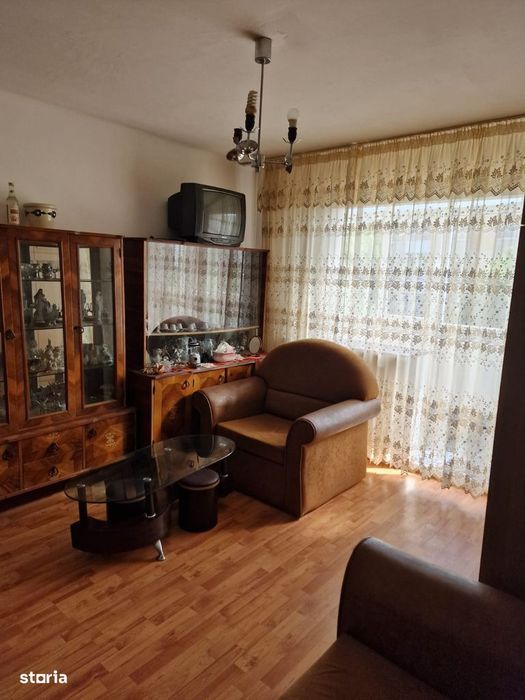 2  decomandate Rovine A-uri 3/4