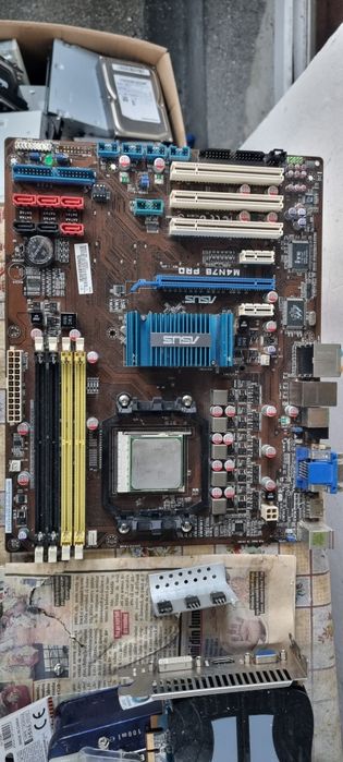 Vand kit Phenom X4 9550/HD4870/8GB DDR2