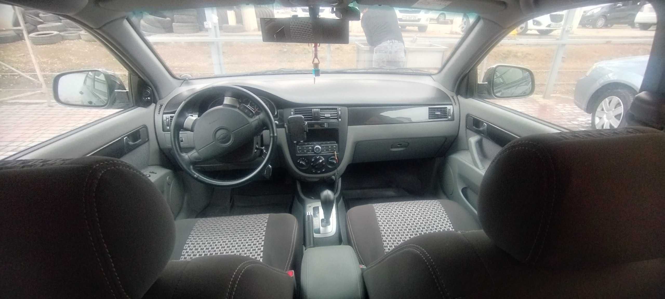 Продаётся автомобиль Жентра
