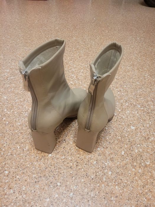Женские ботильоны 39р