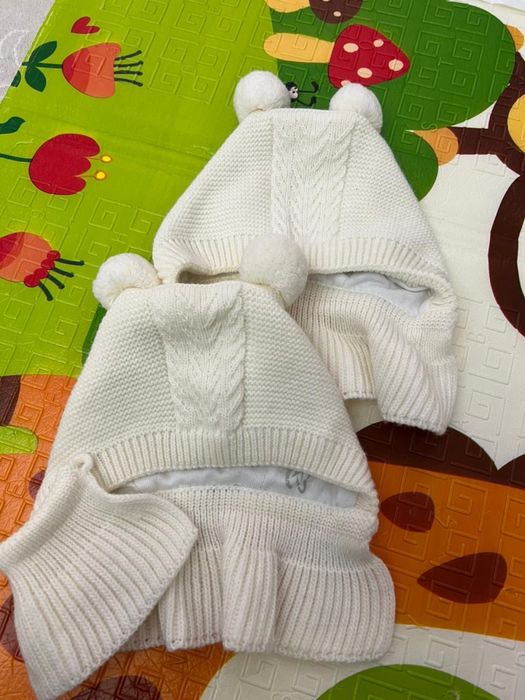 Продам детские зимние/осение/весение шапки