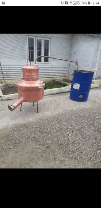 Vând cazan de țuică la 100 de Litri  cu fundul de 4 mm