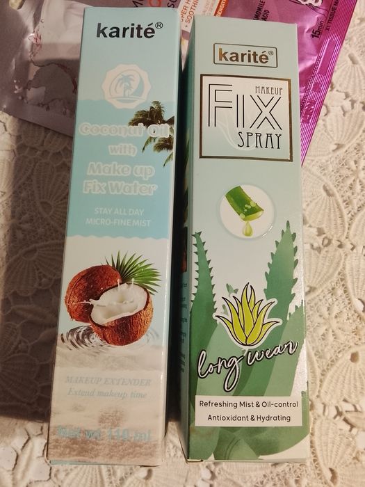 Spray fixare machiaj Karite