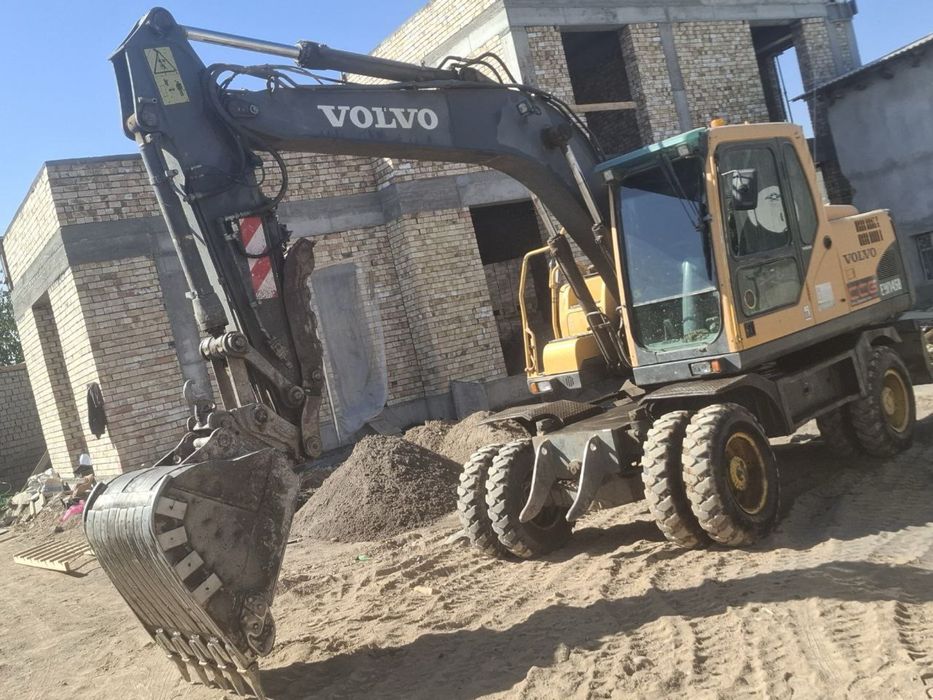 Volvo ekskavator EW145B 2011 ideal