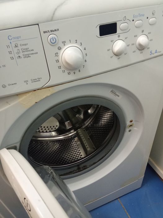 Стиральная машина Индезит
