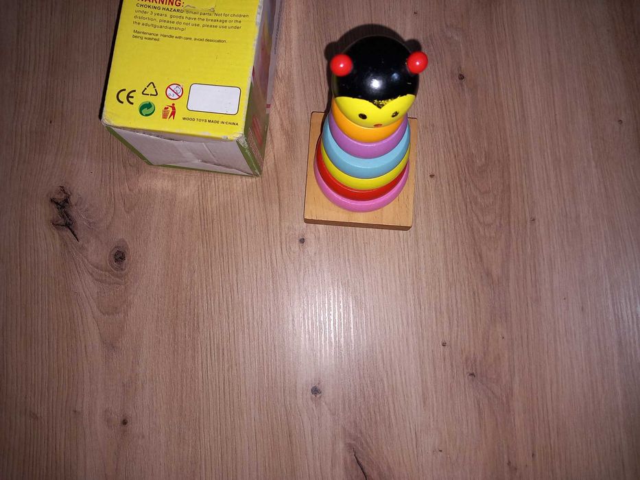 Дървена образователна игра Монтесори - Кула с рингове / обръчи