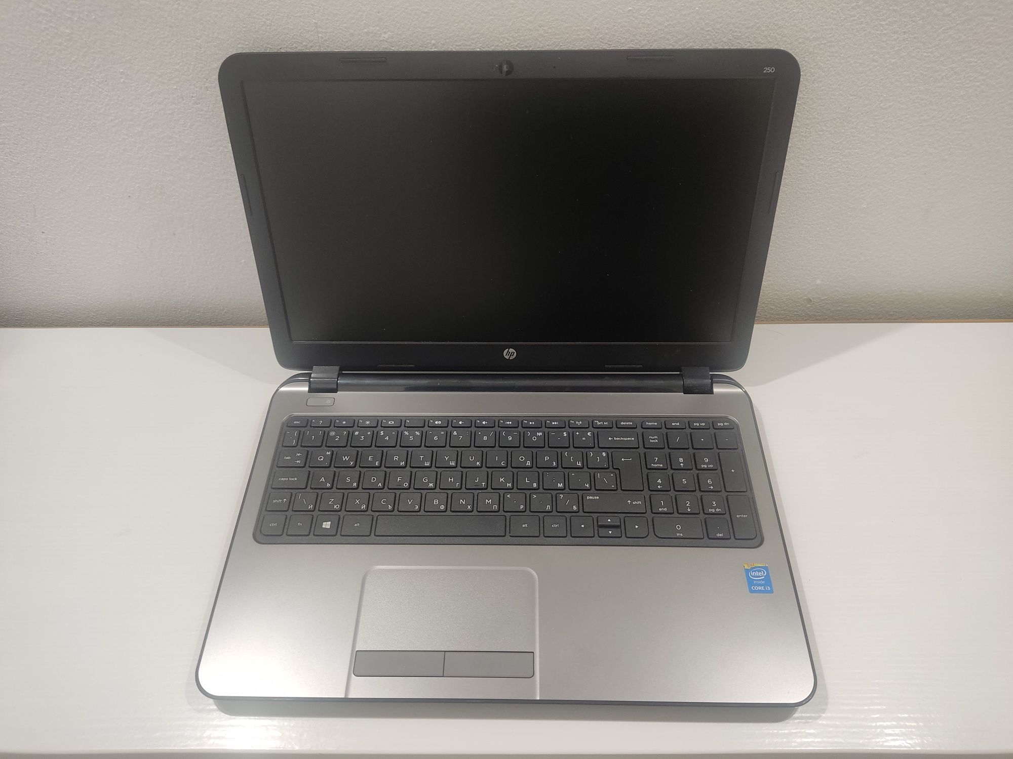 Лаптоп HP 250 G3