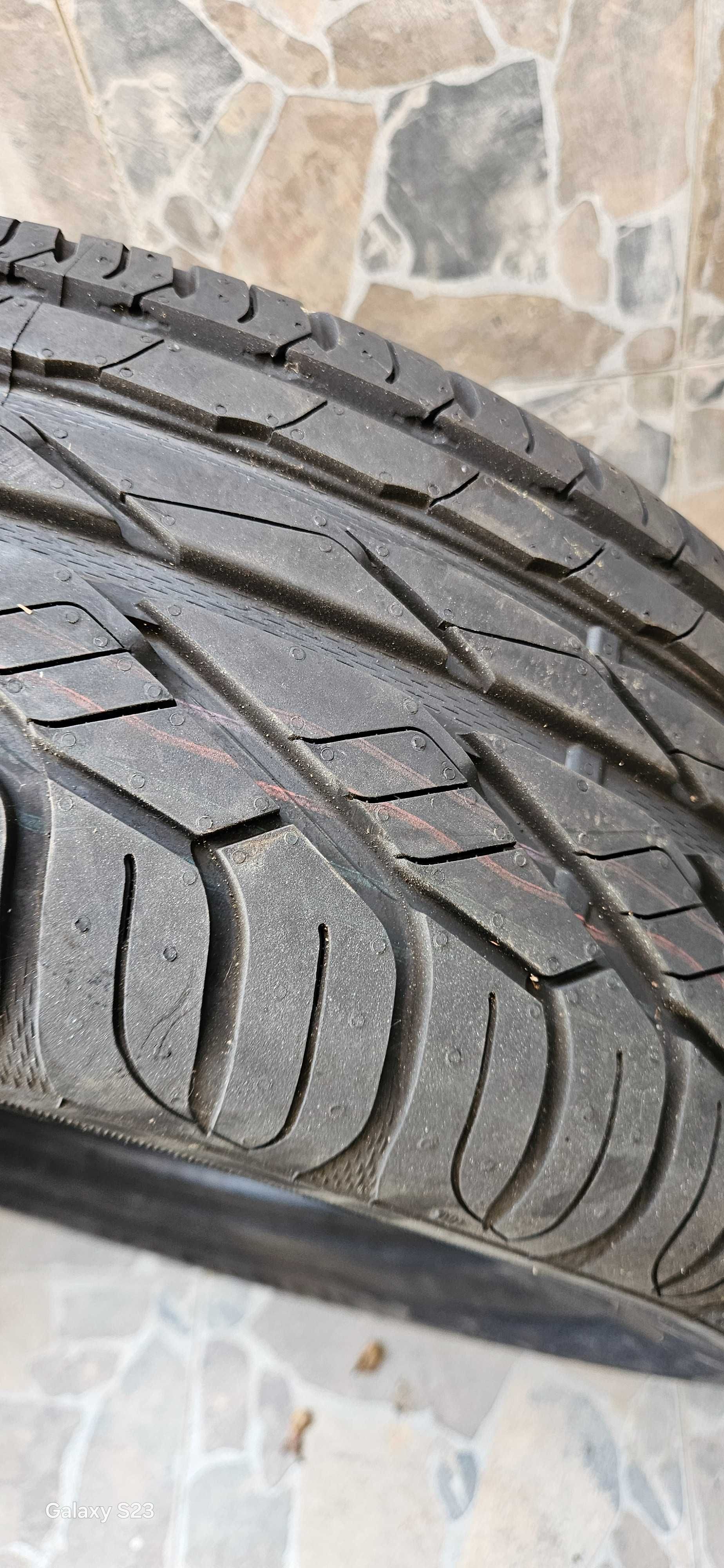 UNIROYAL RainExpert 3 FR 235/70 R16
