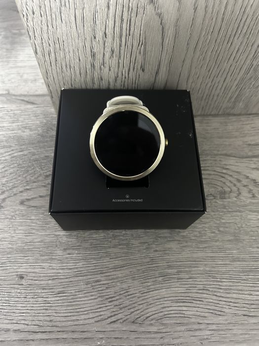 Продам смарт часы