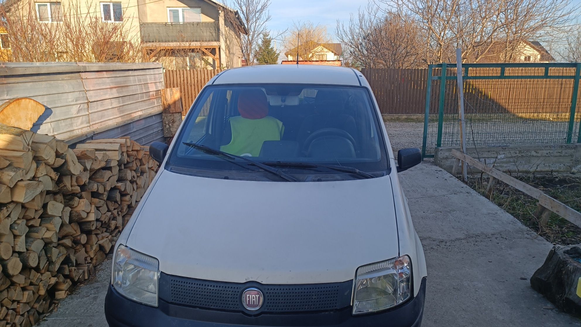 Vind fiat panda acte la zi
