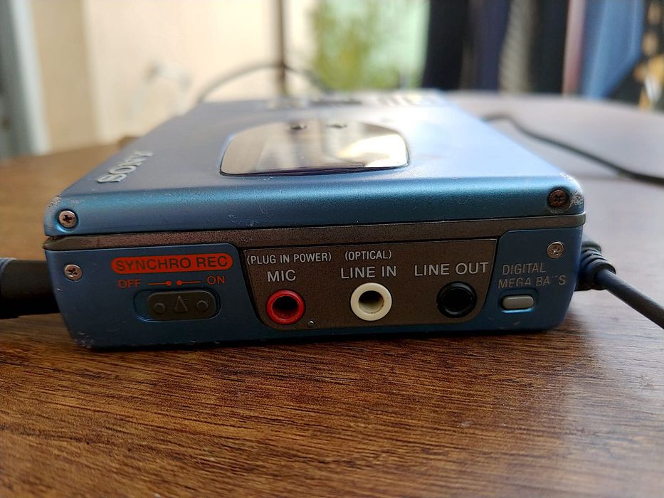 Sony MZ-R35 minidisc recorder Kenwood Aiwa Panasonic Sharp JVC Sanyo