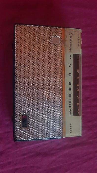 Radio portabil Electronica S631T, funcțional, complet, fără spărturi