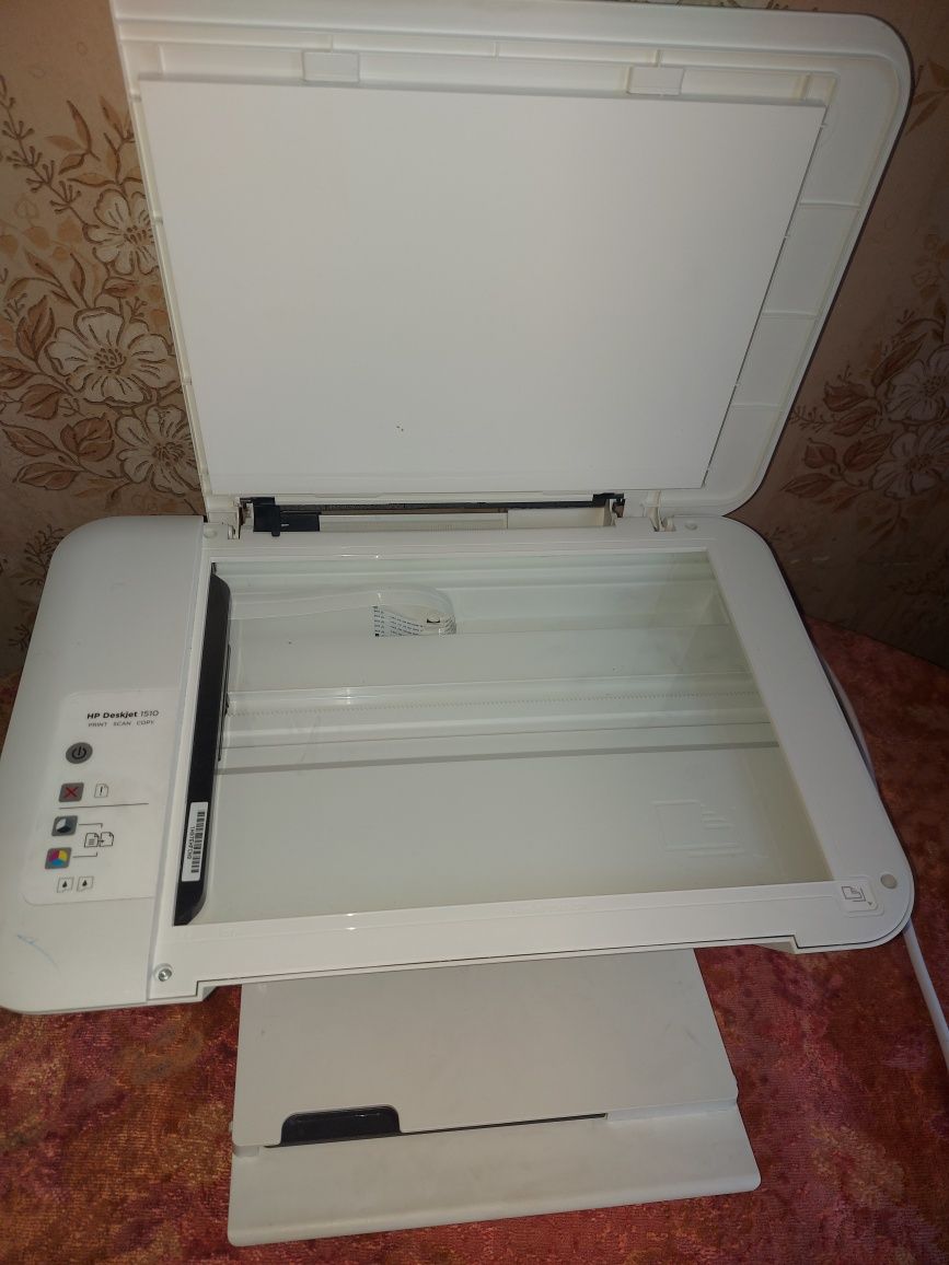 HP Deskjet 1510  PRINT SCAN COPY