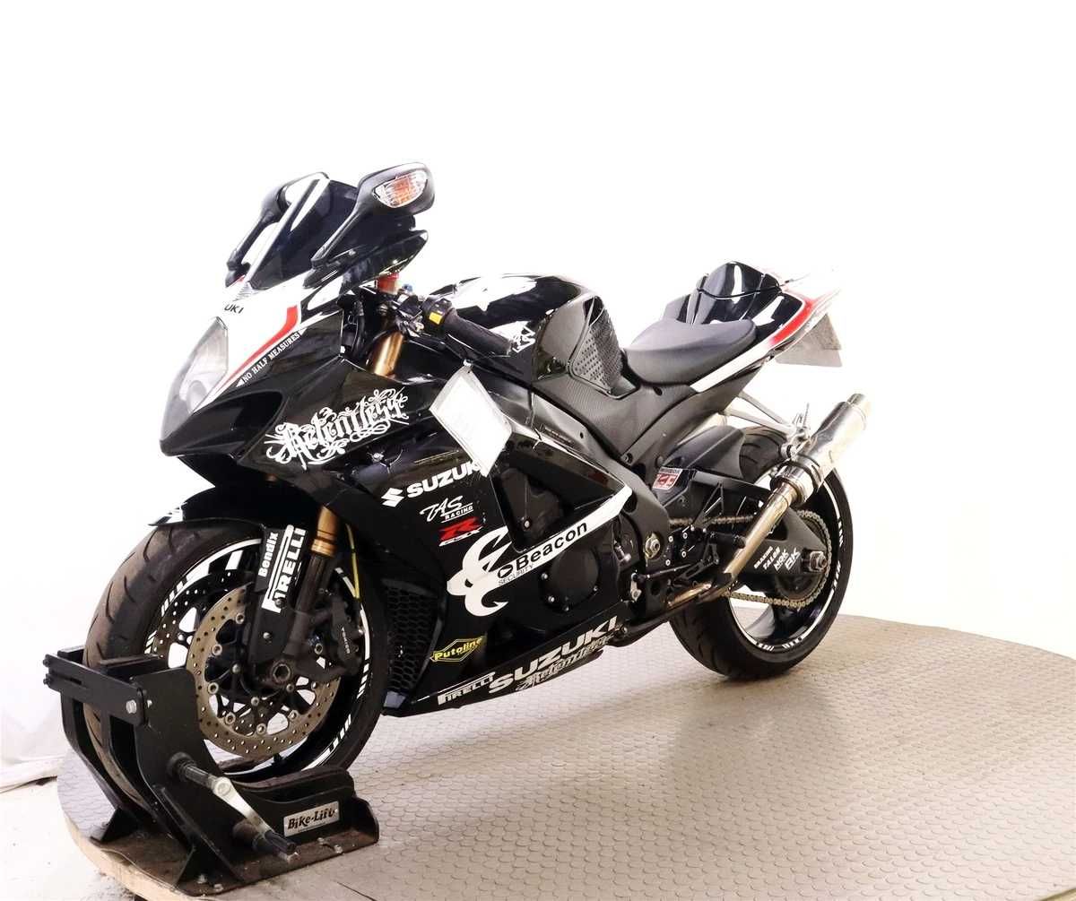 Suzuki GSXR 1000 K8 - 2008г. на части