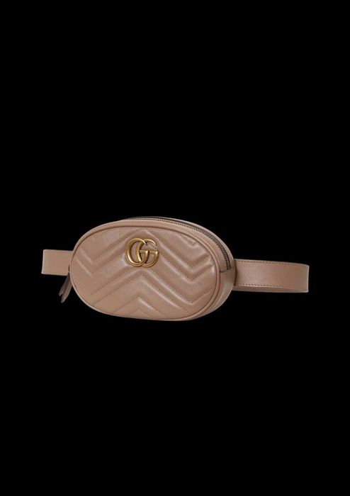 Gucci чанта тип колан