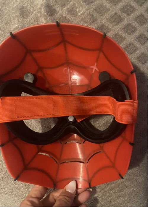 Пластмасова маска spider man на Marvel
