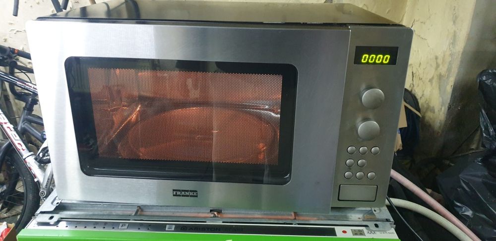 Cuptor cu microunde Franke incorporabil