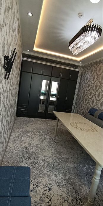 Код 833  Продам квартиру 1/4/16 ЖК Хон Сарой куйлюк массив 3