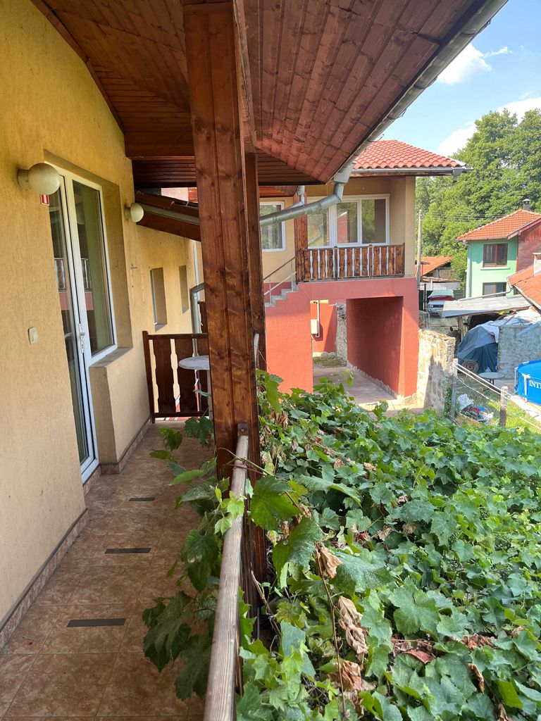 Продава се Хотел в Троян - 1240 кв.м за 231 €/кв.м - Снимка #7