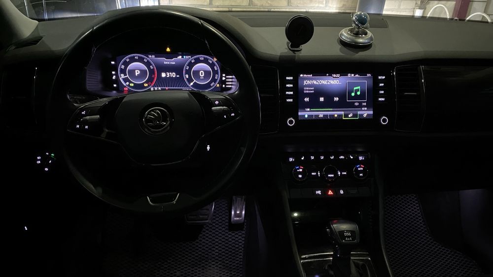 Shkoda Kodiaq prapanda sotiladi 7 mesta