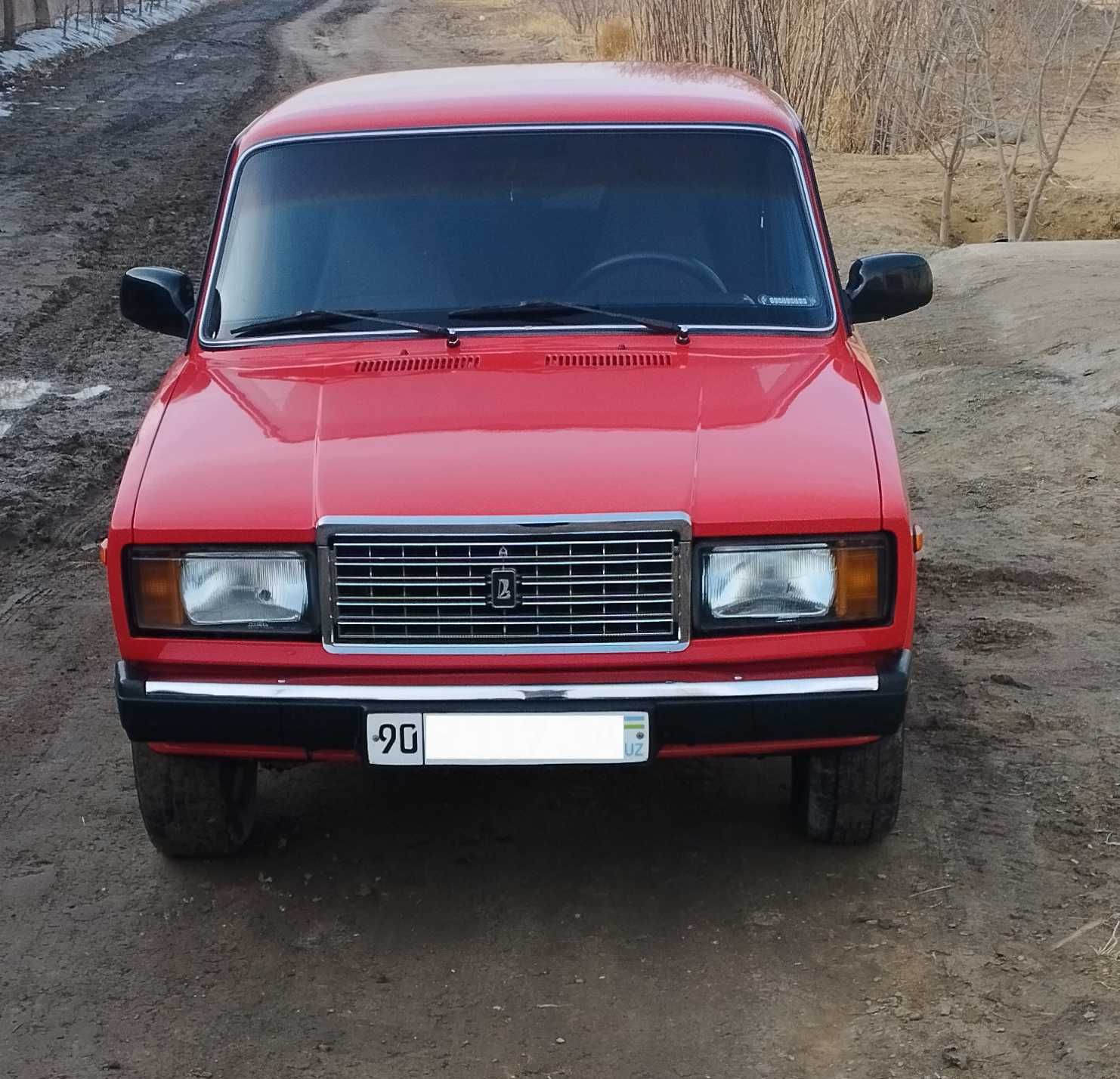 Vaz 2107 sotiladi