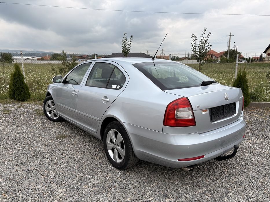 Skoda Octavia 1.4 tsi !!!Schimb cu duba de marfa sau box !!!