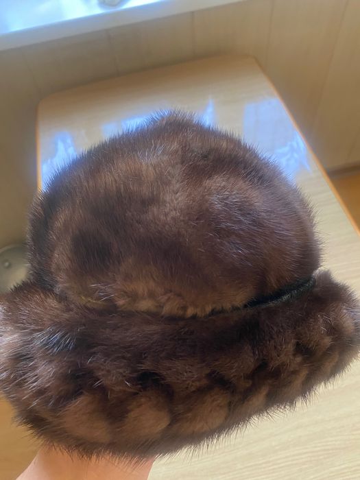 Шапки норковые женские