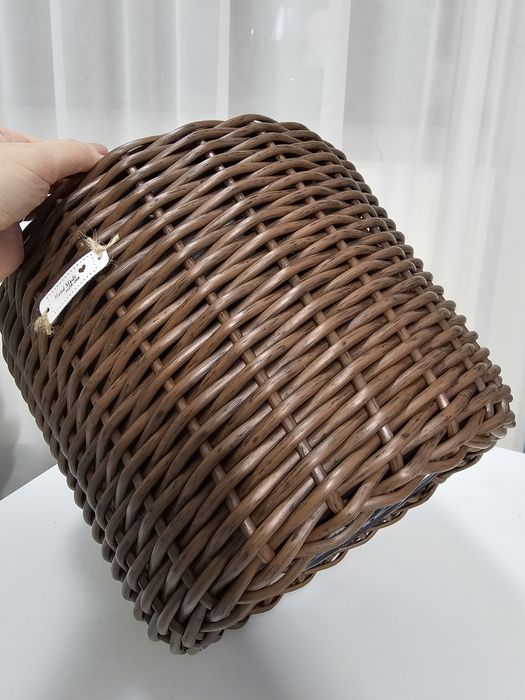 Ghiveci împletit din ratan sintetic, Handmade, volum 12 l