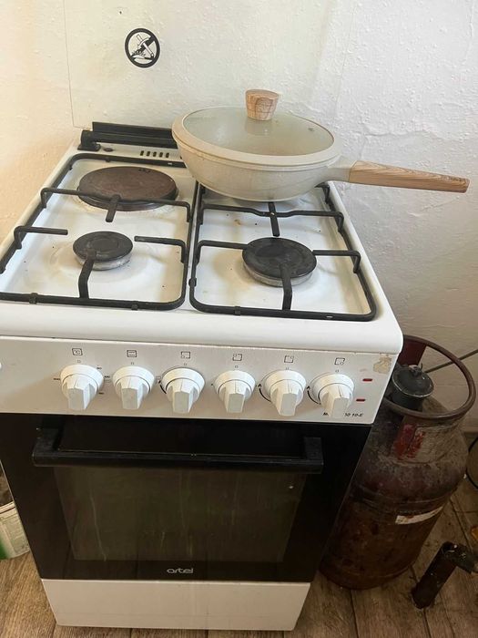 газовая плита с балоном