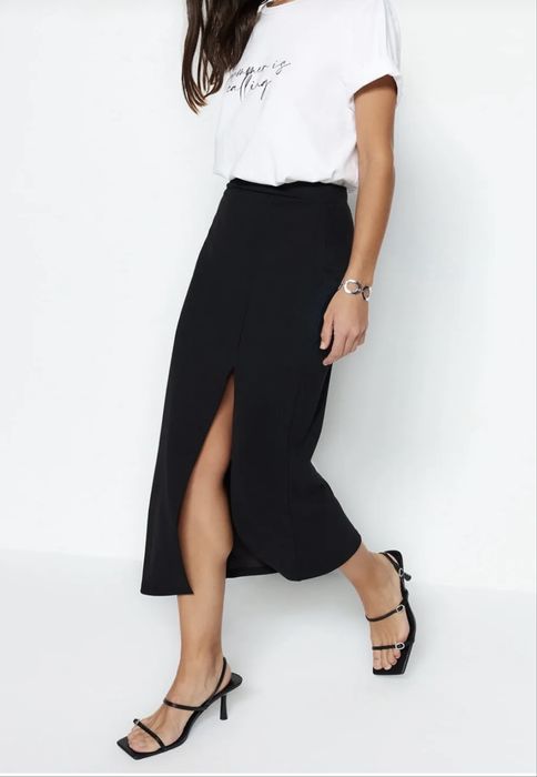 Fusta elastica marimea 42