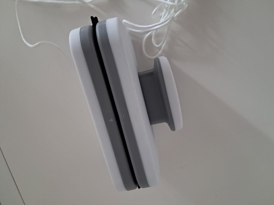 Spalatoare magnetica de geam interior-exterior