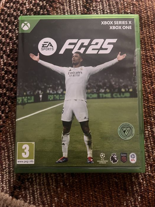 UFC 5 și EA FC 25 Xbox series X