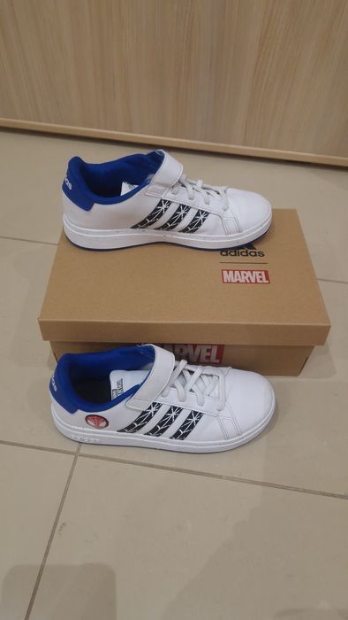 Маратонки за момче Adidas и Сhampion 34 номер