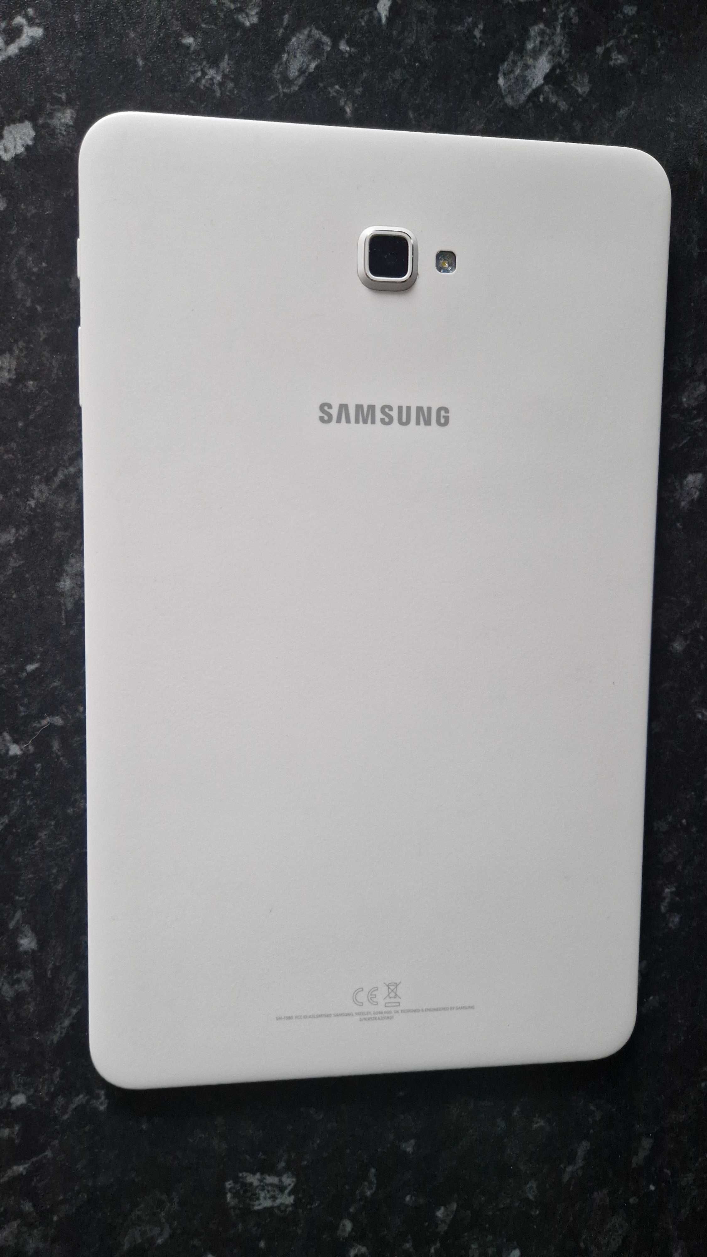 Vand lot 2 Tablete Samsung Tab A6 mari 10'1 Android 8.1 White 500lei
