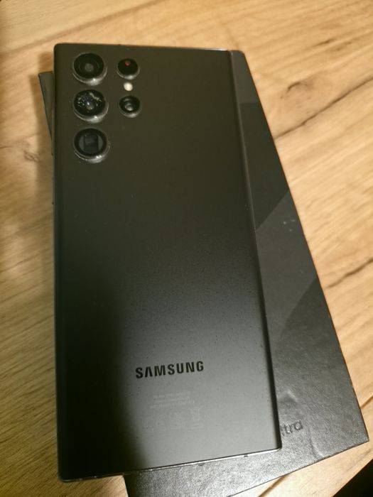 Vand Samsung Galaxy S 22 Ultra