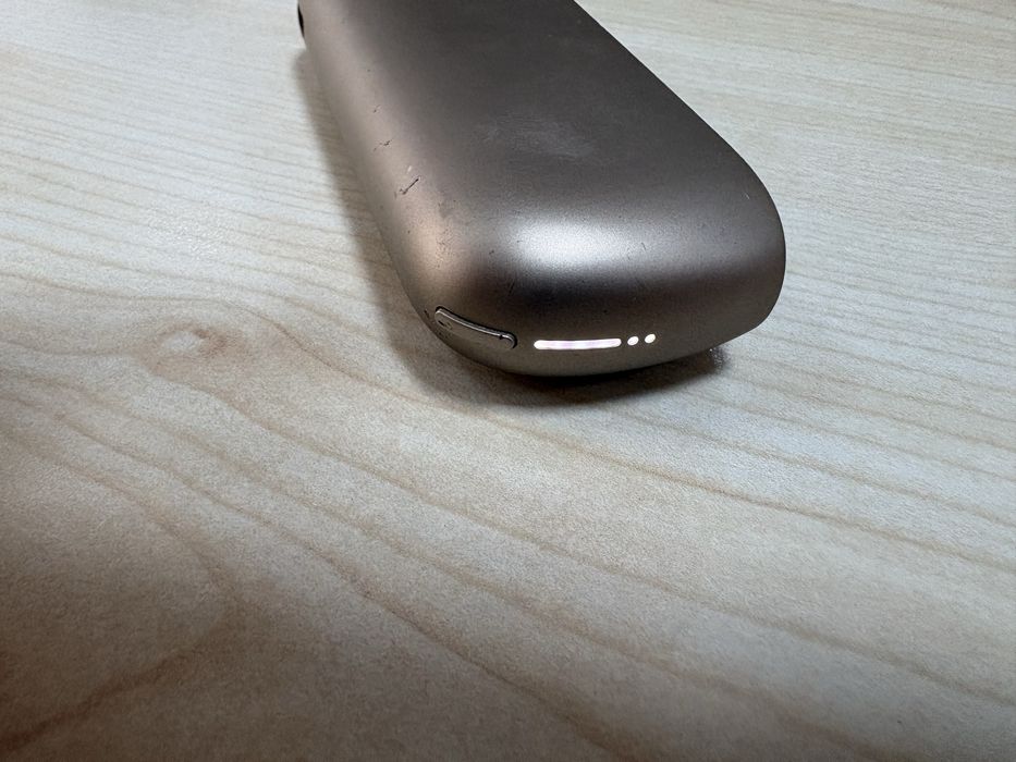 Iqos dou 3 aproape nou