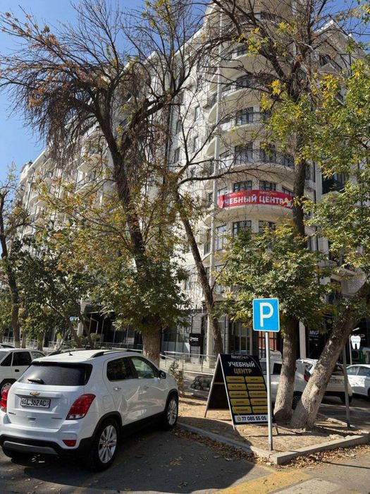 Продаётся коммерческая недвижимость ул. Лисунова 86 м²