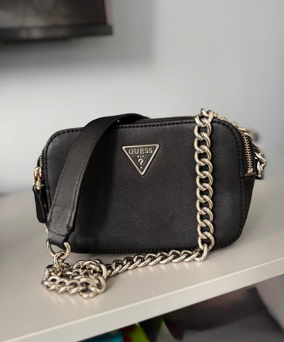 Дамска чанта GUESS