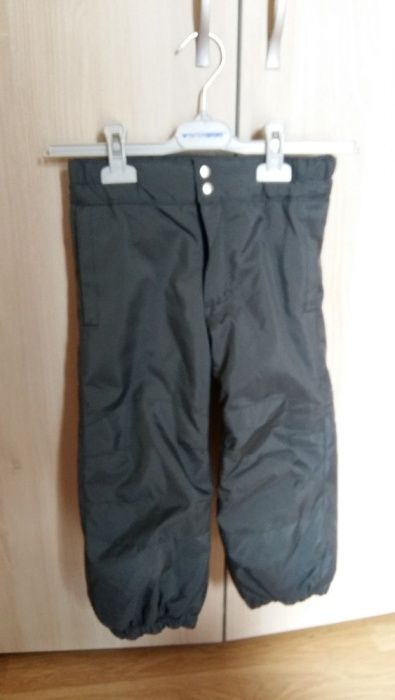 Pantaloni ski noi cu eticheta 98