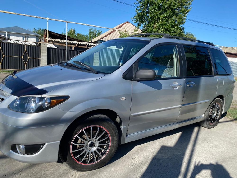 Мазда MPV 2004!!