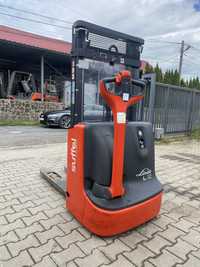 De inchiriat transpalet electric