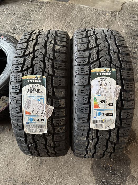 2x 235/60/17 C M+S , marca NOKIAN !