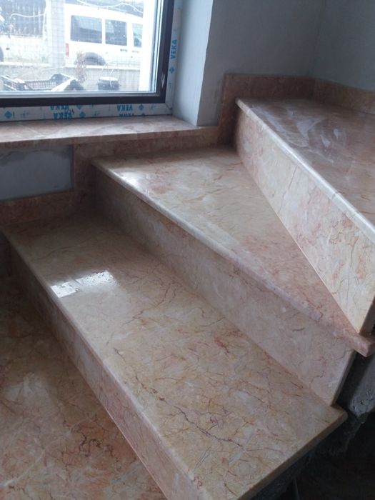 Slefuit lustruit montaj  pardoseli marmura granit travertin glafuri ..
