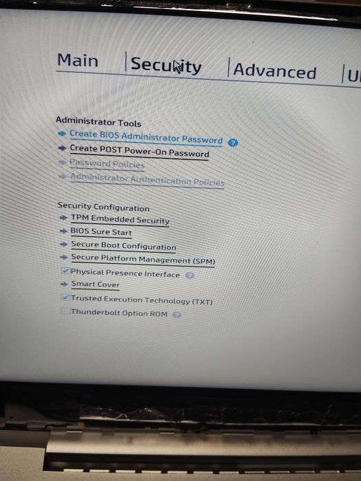 Laptop HP Elitebook 840 g10 incomplet  cu display spart